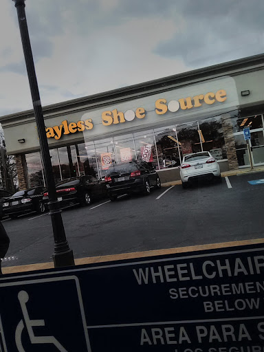 Payless ShoeSource, 5038 Buford Hwy NE, Chamblee, GA 30341, USA, 