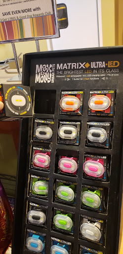 Pet Supply Store «Three Dog Bakery Inc», reviews and photos, 13904 Town Center Blvd # 200, Noblesville, IN 46060, USA