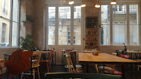 Atmosphère du Café HORACE café.cuisine.canons à Bordeaux - n°10