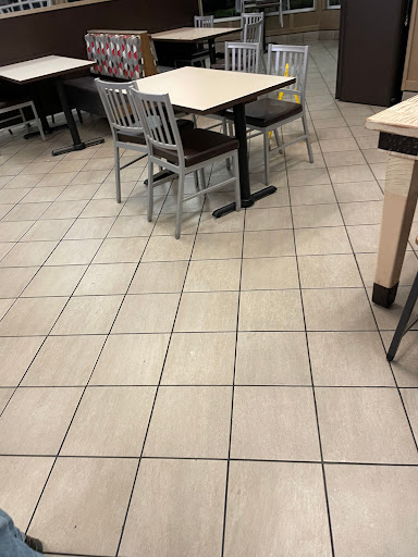 Fast Food Restaurant «Chick-fil-A», reviews and photos, 4132 US Hwy 98 N, Lakeland, FL 33810, USA