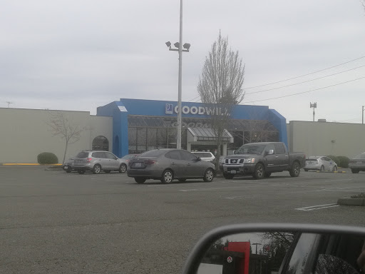 Thrift Store «72nd Street Goodwill», reviews and photos, 1415 E 72nd St, Tacoma, WA 98404, USA