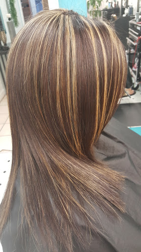 Barber Shop «Elegance Barber Shop & Salon», reviews and photos, 2522 E North St, Greenville, SC 29615, USA