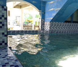 Swimming Pool Dewi Sri photo
