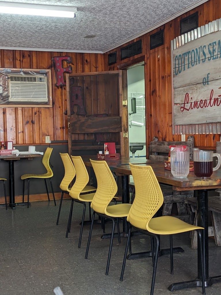 Cotton's Seafood Of Lincolnton 28092
