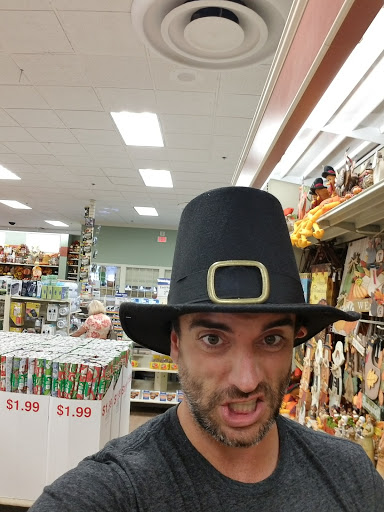 Shopping Mall «Aquidneck Shopping Centre», reviews and photos, 77 E Main Rd, Middletown, RI 02842, USA