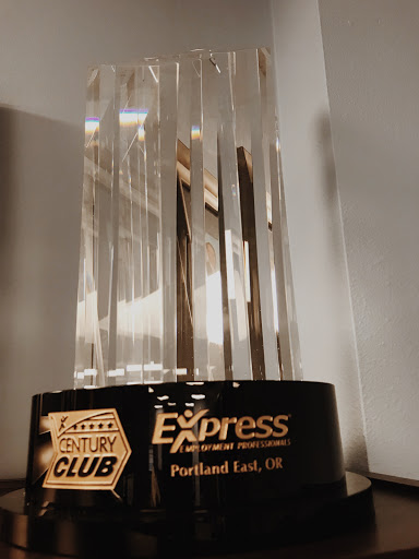 Employment Agency «Express Employment Professionals - East Portland, OR», reviews and photos, 10011 SE Division St #102, Portland, OR 97266, USA