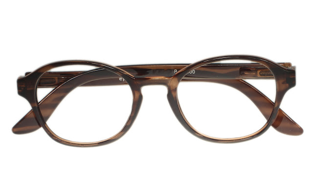 Eyelids Reading Glasses UK - Optician