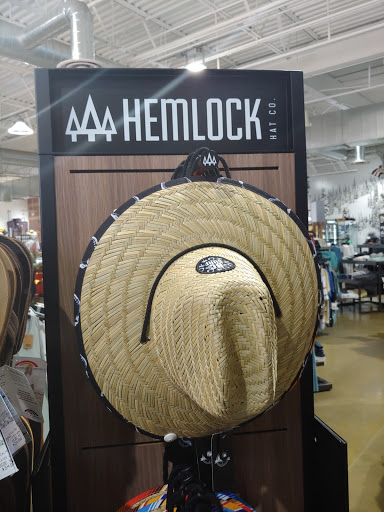 Shoe Store «Famous Footwear», reviews and photos, 1600 28th St, Boulder, CO 80301, USA