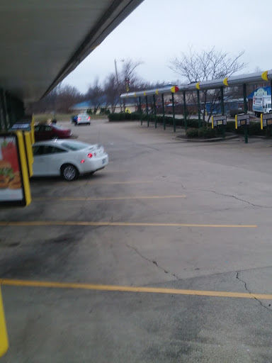 Fast Food Restaurant «Sonic Drive-In», reviews and photos, 13200 Shelbyville Rd, Louisville, KY 40223, USA