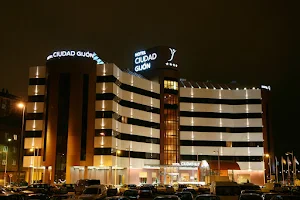 Hotel Silken Ciudad Gijon image