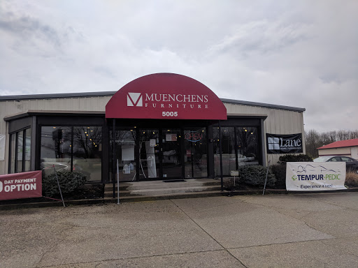 Furniture Store «Muenchens Furniture», reviews and photos, 5005 Cincinnati Brookville Rd, Hamilton, OH 45013, USA