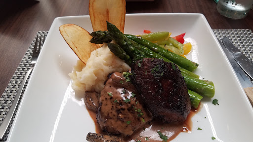 Hotel «Embassy Suites by Hilton Seattle North Lynnwood», reviews and photos, 20610 44th Ave W, Lynnwood, WA 98036, USA