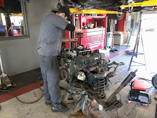 Auto Repair Shop «E.D.I. Auto Repair», reviews and photos, 1060 W Algonquin Rd, Lake in the Hills, IL 60156, USA