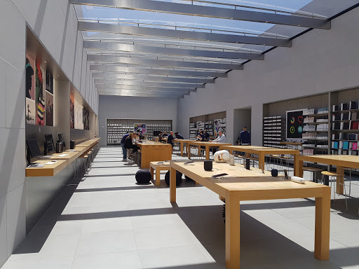Computer Store «Apple Stanford», reviews and photos, 379 Stanford Shopping Center, Palo Alto, CA 94304, USA