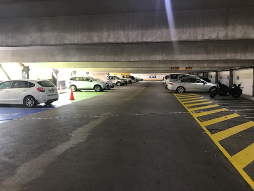 Cheap parking downtown Sydney