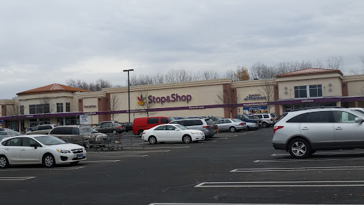 Grocery Store «Stop & Shop», reviews and photos, 54 Hazard Ave, Enfield, CT 06082, USA