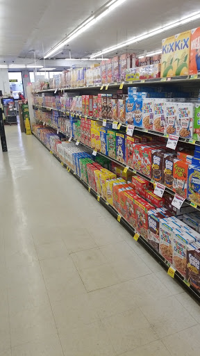 Supermarket «Elyria Apples», reviews and photos, 230 N Abbe Rd, Elyria, OH 44035, USA