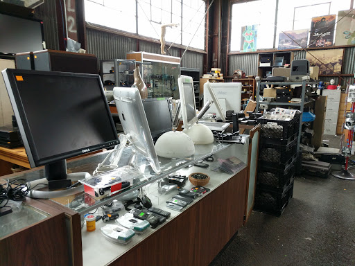 Salvage Yard «Urban Ore», reviews and photos, 900 Murray St, Berkeley, CA 94710, USA