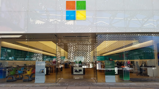 Shopping Mall «The Shops At La Cantera», reviews and photos, 15900 La Cantera Pkwy, San Antonio, TX 78256, USA