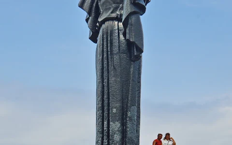 Monument to the Homeland-Mother image