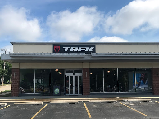 Bicycle Store «The Trek Bicycle Store of Kansas City-Shawnee», reviews and photos, 10412 Shawnee Mission Pkwy, Shawnee, KS 66203, USA