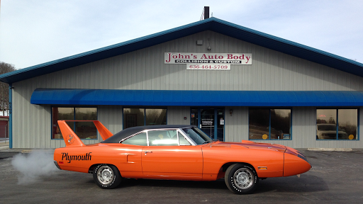 Auto Body Shop «Johns Auto Body & Paint Inc», reviews and photos, 6207 W Outer Rd, Imperial, MO 63052, USA