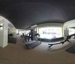 JONNY M. Club am Hölderlinplatz Fitnessstudio Stuttgart photo