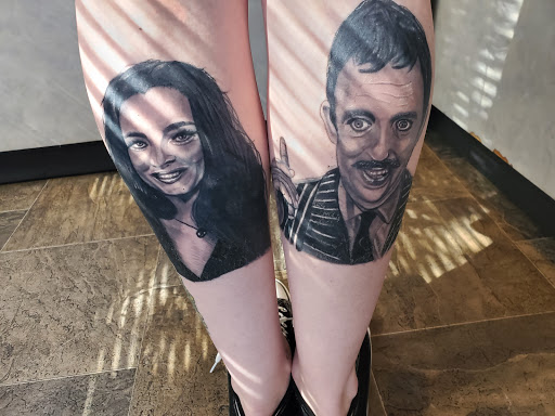 Tattoo Shop «Flesh To Fantasy Tattoo Emporium», reviews and photos, 721 S Main St, Bellefontaine, OH 43311, USA