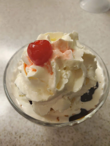 Ice Cream Shop «Oberweis Dairy», reviews and photos, 101 S Northwest Hwy, Park Ridge, IL 60068, USA