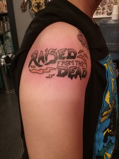 Tattoo Shop «Hidden Rose Tattoo», reviews and photos, 822 NW 21st Ave, Portland, OR 97209, USA