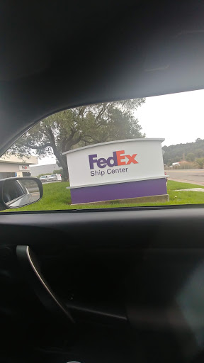 Shipping and Mailing Service «FedEx Ship Center», reviews and photos, 1637 Francisco Blvd E, San Rafael, CA 94901, USA