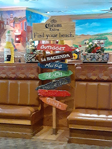 Mexican Restaurant «La Hacienda Del Rio», reviews and photos, 4 Taggart Dr, Nashua, NH 03060, USA