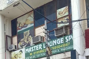 Master Lounge Spa image