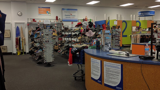 Thrift Store «Goodwill Retail Store & Donation Center», reviews and photos, 2936 Annandale Rd, Falls Church, VA 22042, USA