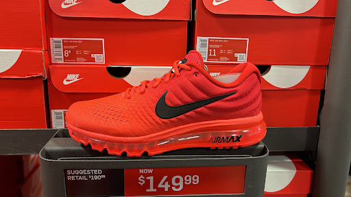 Clothing Store «Nike Factory Store», reviews and photos, 549 South Chillicothe Road #320, Aurora, OH 44202, USA