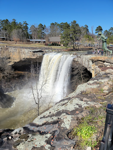 Noccalula Falls