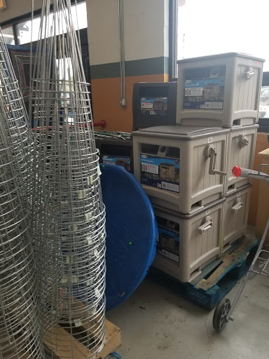 Non-Profit Organization «Habitat for Humanity ReStore Chicago», reviews and photos