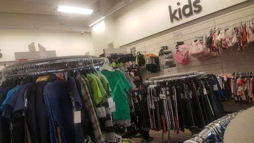 Department Store «Nordstrom Rack Lincoln Park», reviews and photos, 1551 N Sheffield Ave, Chicago, IL 60642, USA