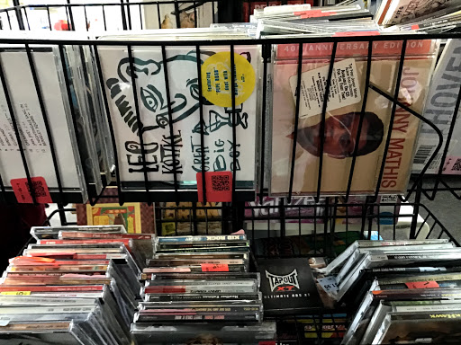 Thrift Store «Angel View Resale Store - Bermuda Dunes», reviews and photos, 77898 Country Club Dr # 91, Palm Desert, CA 92211, USA