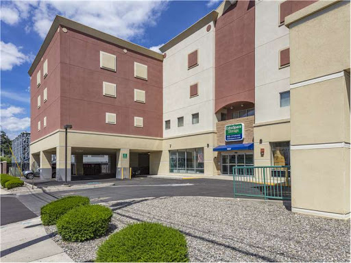 Storage Facility «Extra Space Storage», reviews and photos, 1607 Clinton St, Hoboken, NJ 07030, USA