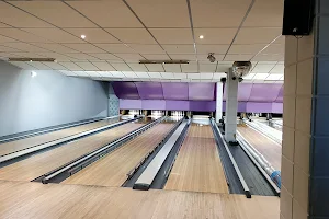In bowling Calais image