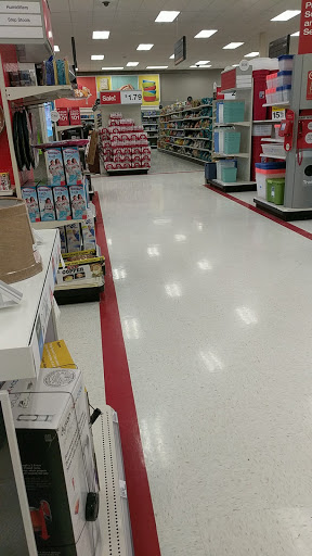 Department Store «Target», reviews and photos, 600 Hatton Dr, Glen Mills, PA 19342, USA