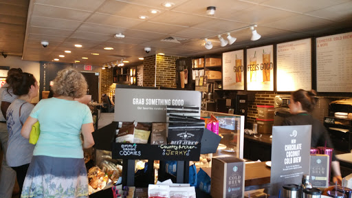 Coffee Shop «Starbucks», reviews and photos, 15 Main St, Old Saybrook, CT 06475, USA