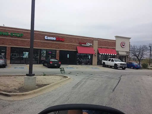 GameStop, 1074 N Rohlwing Rd, Addison, IL 60101, USA, 