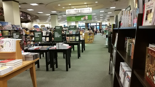Book Store «Barnes & Noble», reviews and photos, 7707 Bluebonnet Blvd, Baton Rouge, LA 70810, USA