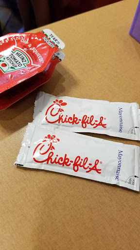 Fast Food Restaurant «Chick-fil-A», reviews and photos, 7681 Carson Blvd, Long Beach, CA 90808, USA
