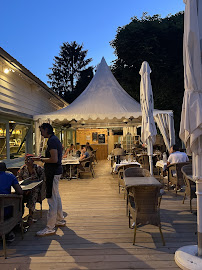 Atmosphère du Restaurant de cuisine européenne moderne La Maison Bleue à Trévoux - n°2