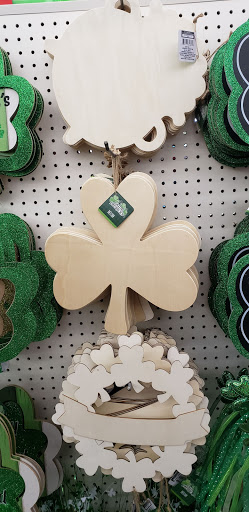 Dollar Store «Dollar Tree», reviews and photos, 16930 US-441 c, Mt Dora, FL 32757, USA