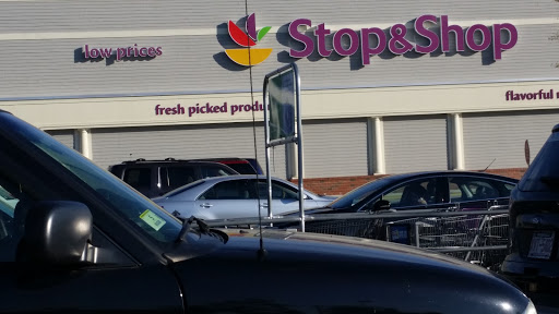 Grocery Store «Stop & Shop», reviews and photos, 299 Chelmsford St, Chelmsford, MA 01824, USA