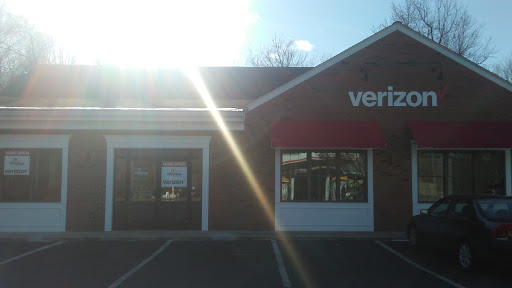 Verizon Authorized Retailer / RW - Farmington, CT, 855 Farmington Ave, Farmington, CT 06032, USA, 